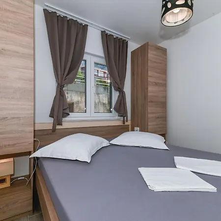 Holiday Home Ivan Makarska Exterior photo
