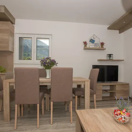 Holiday Home Ivan Makarska Exterior photo