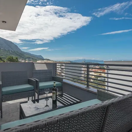 Holiday Home Ivan Makarska Exterior photo