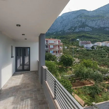 Holiday Home Ivan Makarska Exterior photo