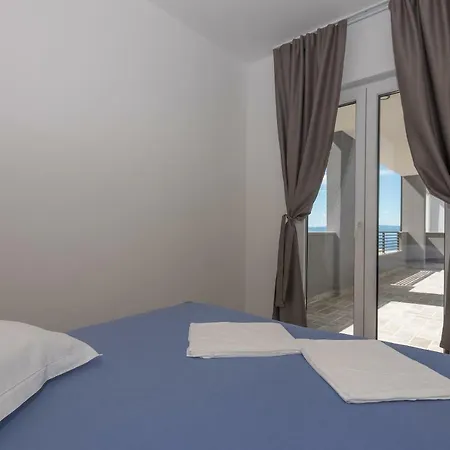 Holiday Home Ivan Makarska Exterior photo