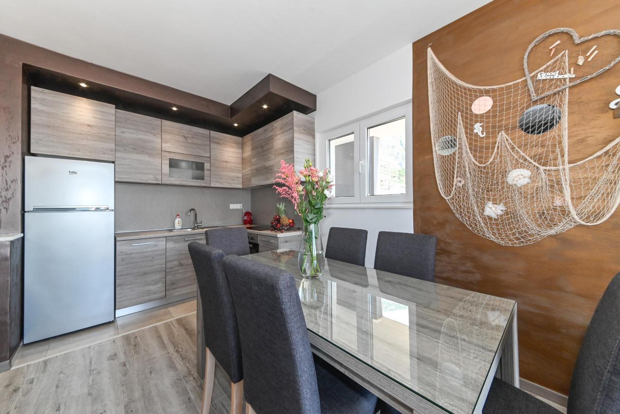 Apartment Ivan Makarska
